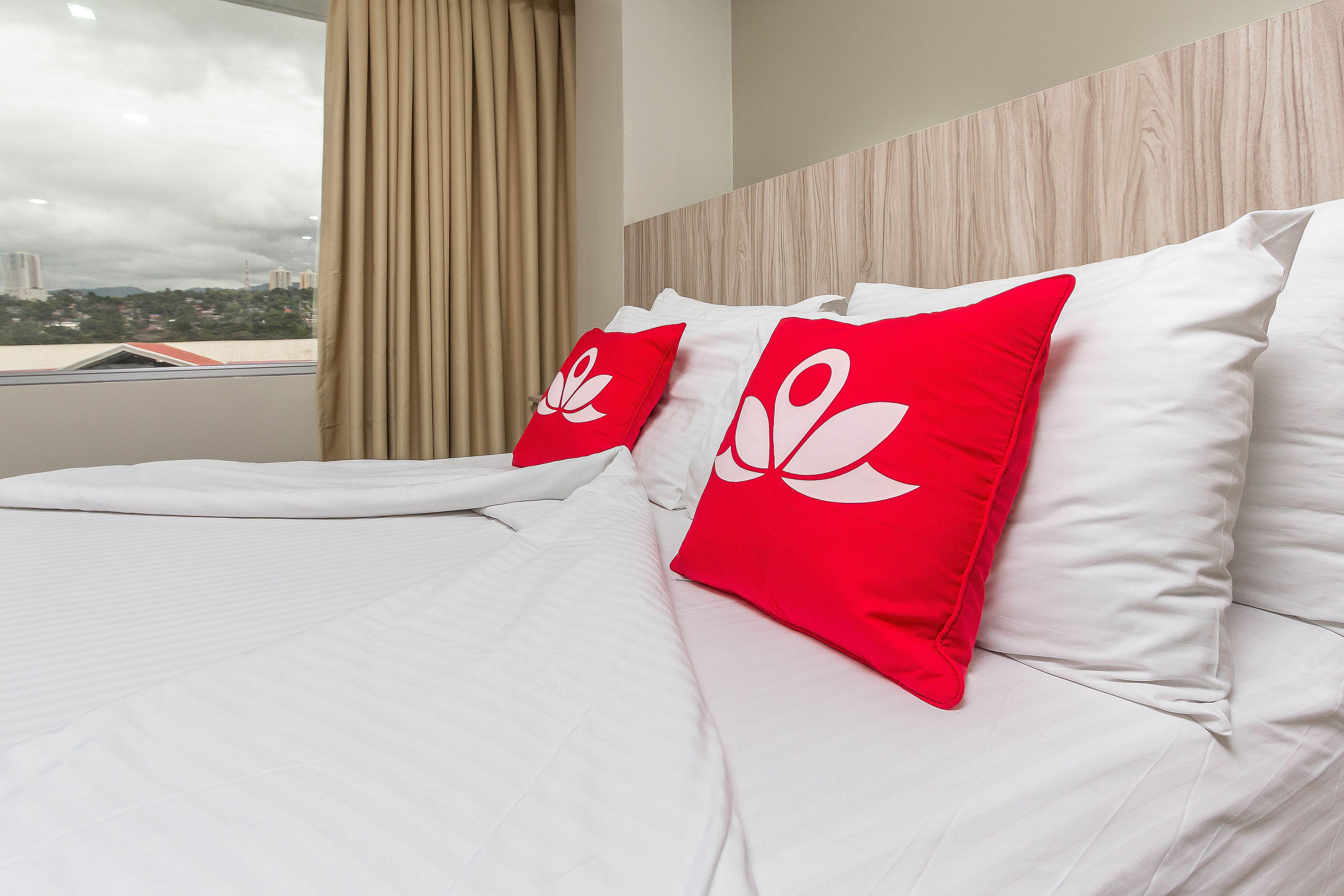 Zen Premium Banilad Hotel Cebu Eksteriør billede